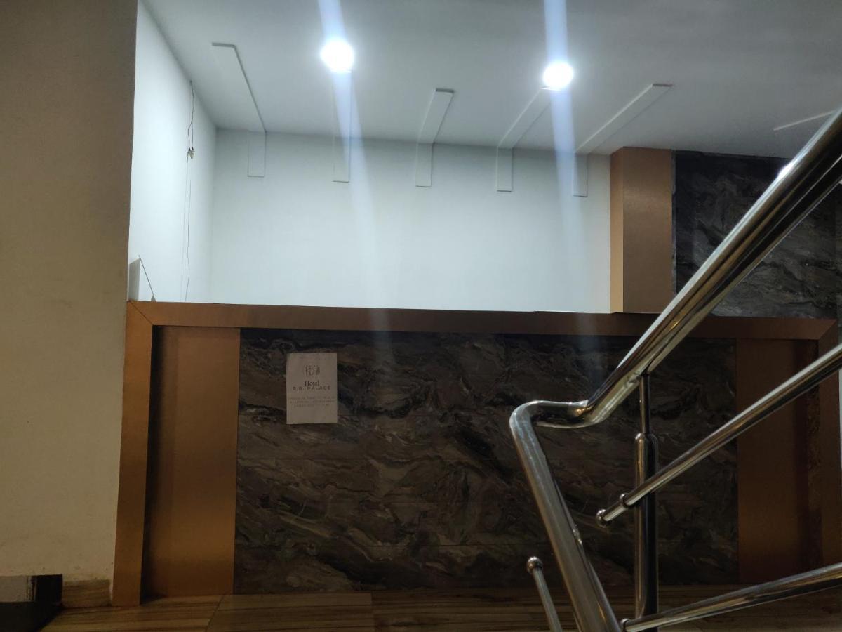 Hotel Rb Palace Indore Dış mekan fotoğraf