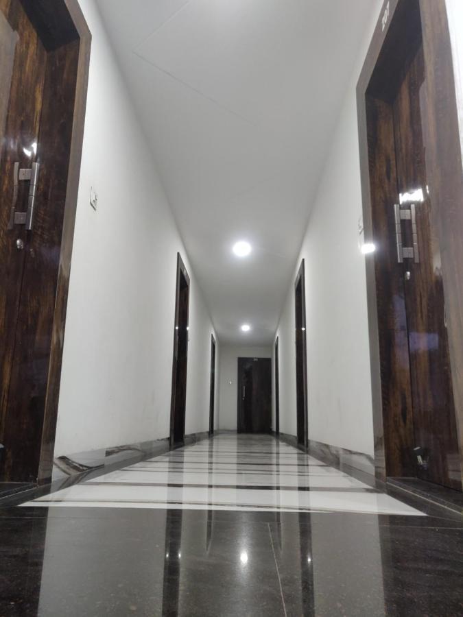 Hotel Rb Palace Indore Dış mekan fotoğraf